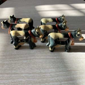 Knobbler International Cows